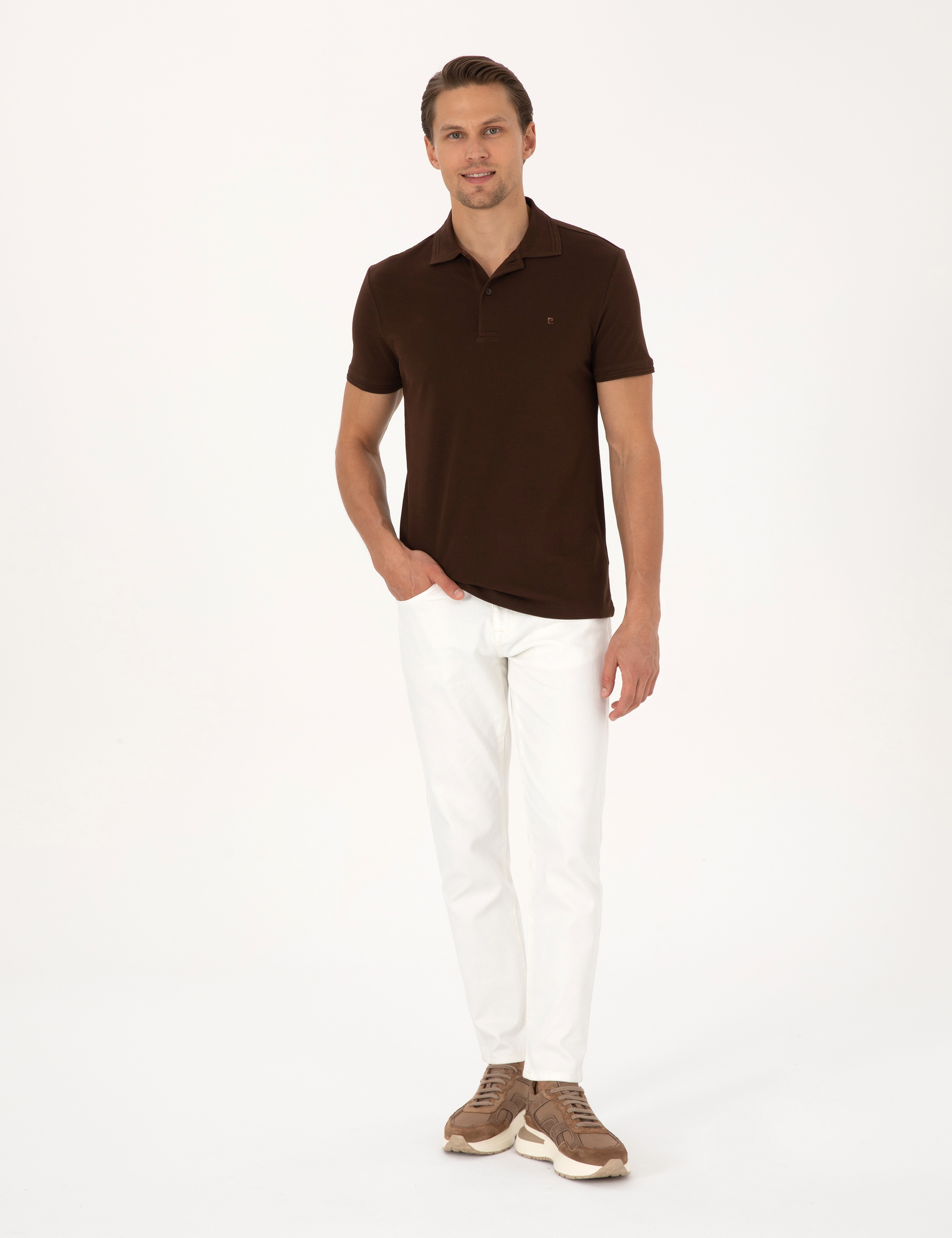 Koyu Kahverengi Slim Fit %100 Pamuk Kıvrılmaz Düğmeli Polo Yaka Basic Tişört