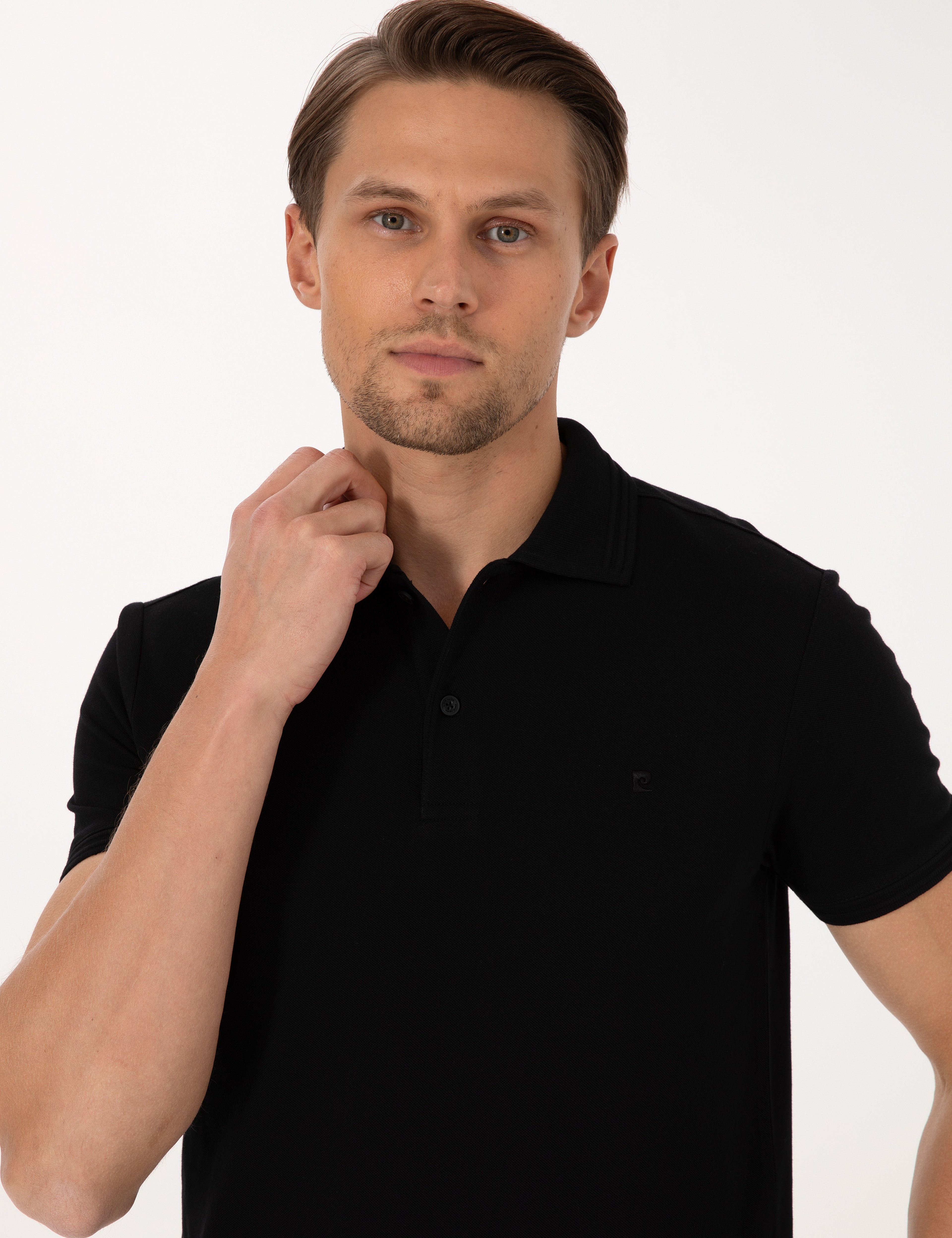 Siyah Slim Fit %100 Pamuk Kıvrılmaz Düğmeli Polo Yaka Basic Tişört