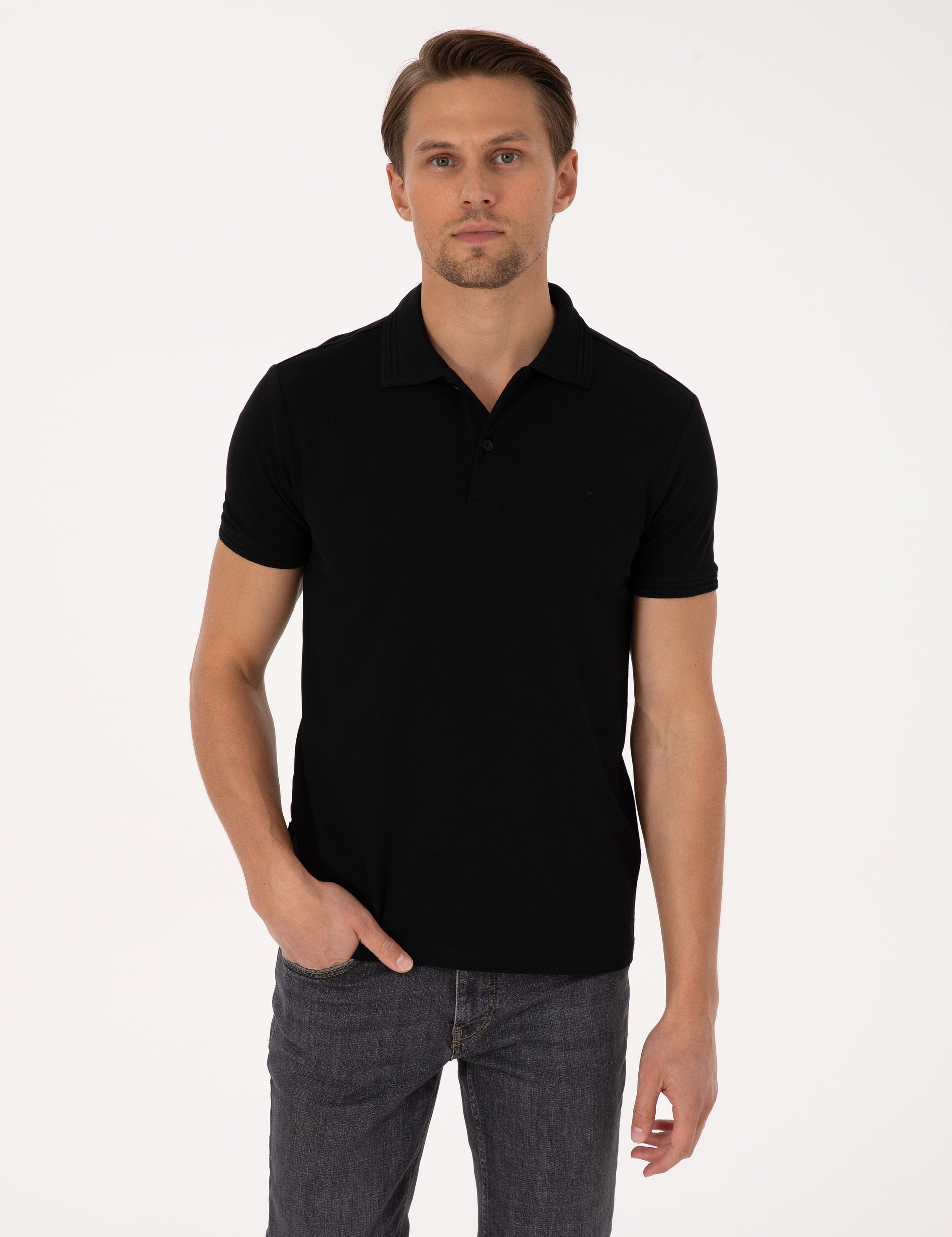 Siyah Slim Fit %100 Pamuk Kıvrılmaz Düğmeli Polo Yaka Basic Tişört - Image 1