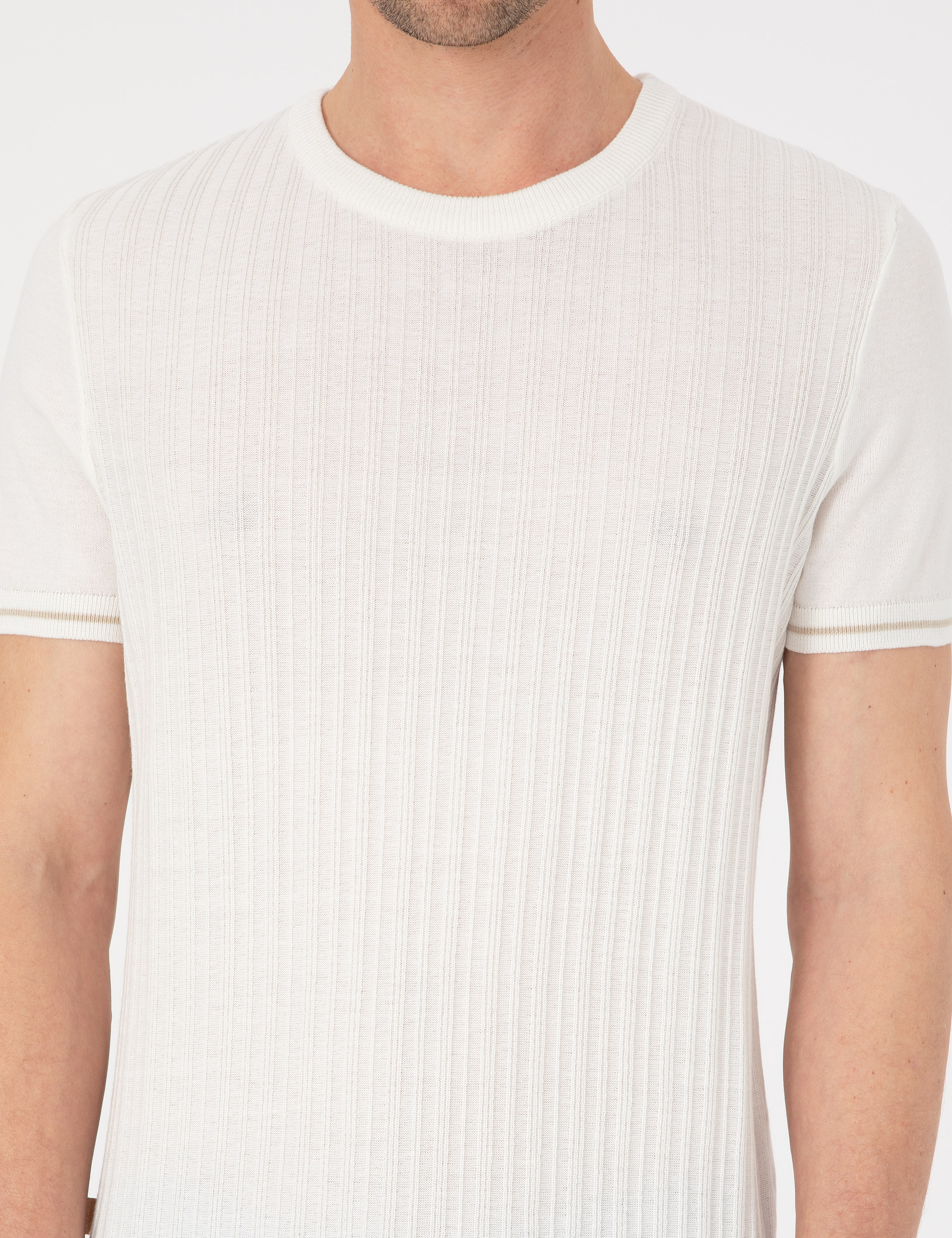 Ekru Slim Fit Bisiklet Yaka Triko Tişört - Image 6
