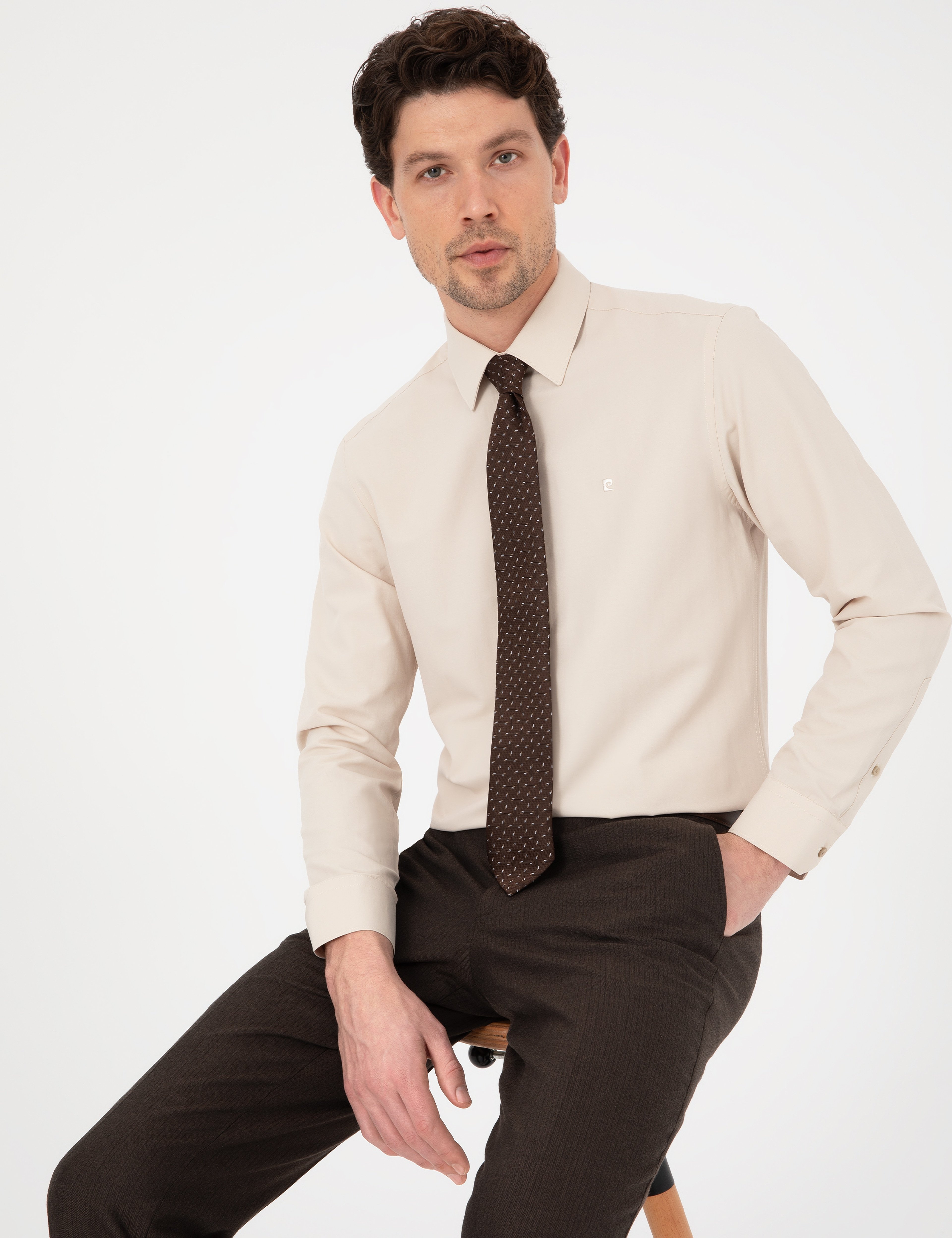 Bej Slim Fit Uzun Kollu Basic Gömlek - Image 1