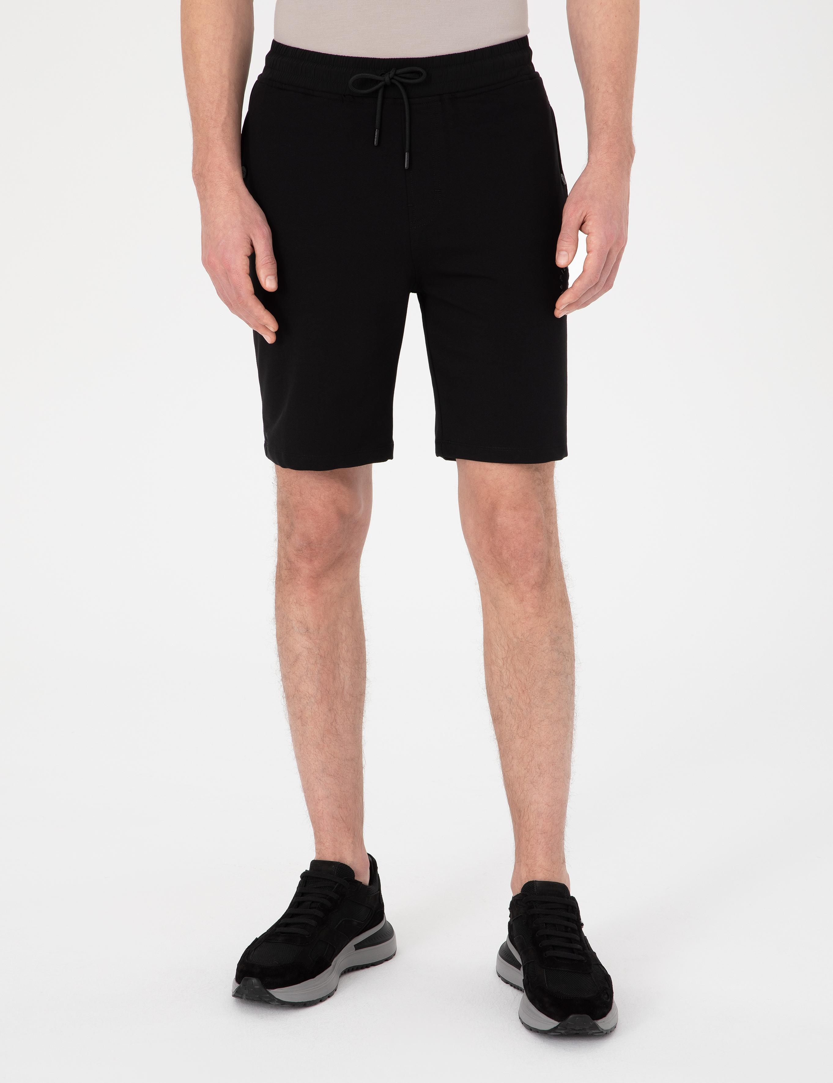 Siyah Regular Fit Örme Şort