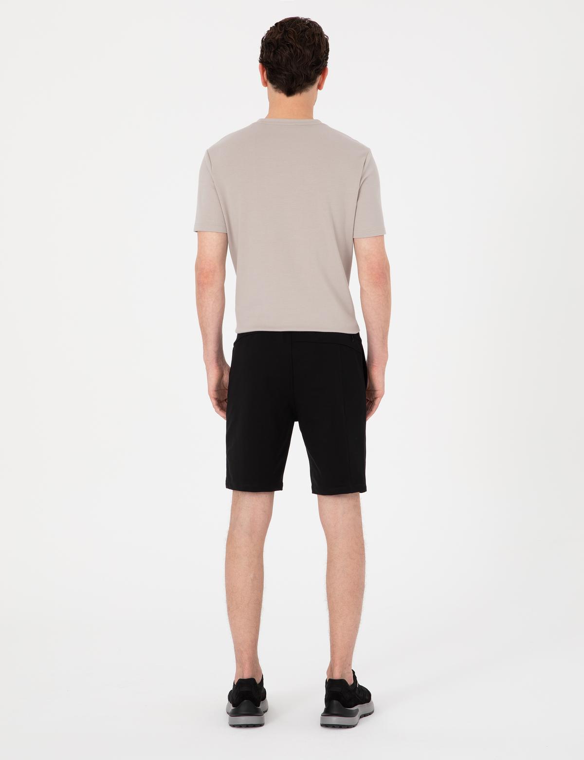 Siyah Regular Fit Örme Şort - 50306779001