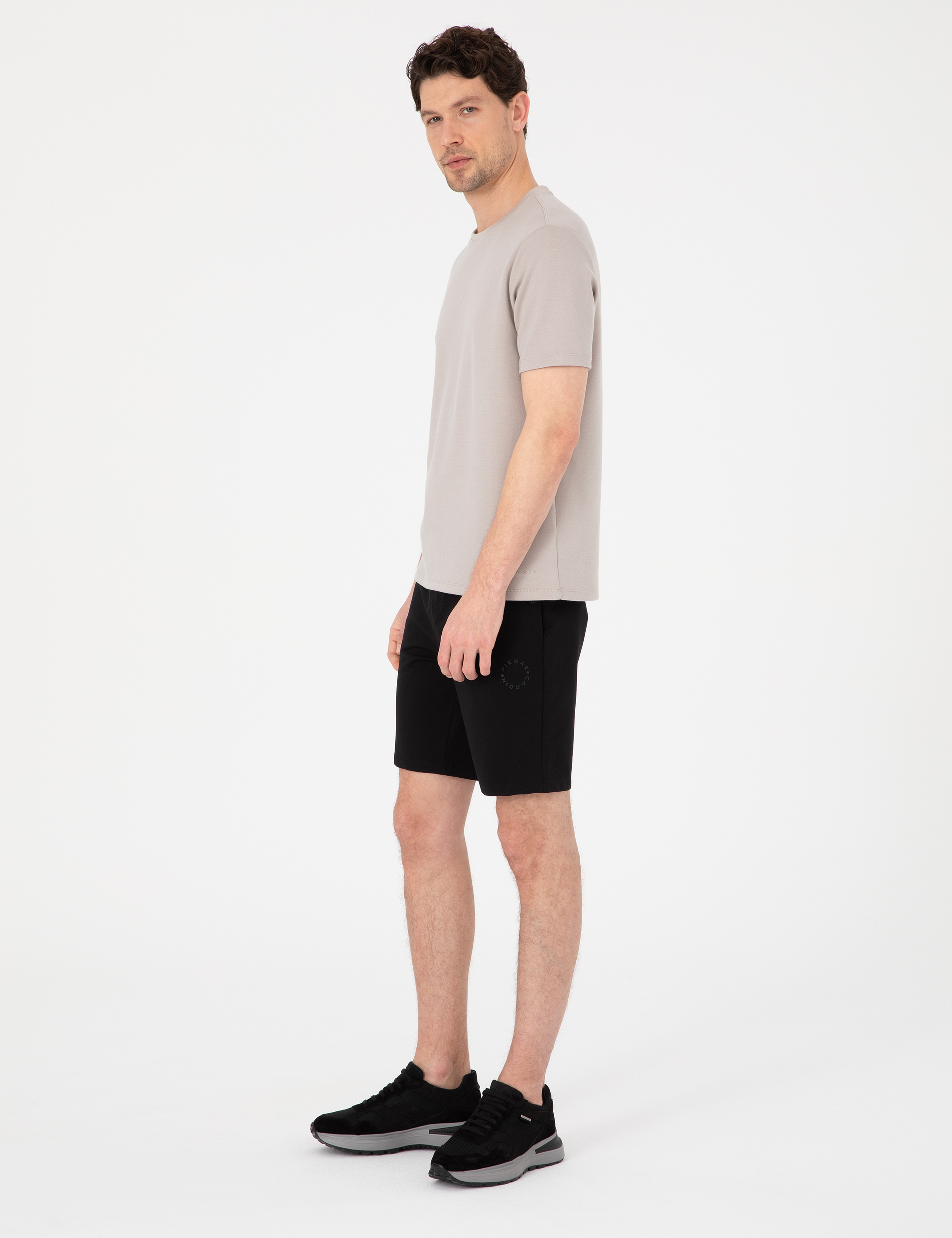 Siyah Regular Fit Örme Şort - Image 3