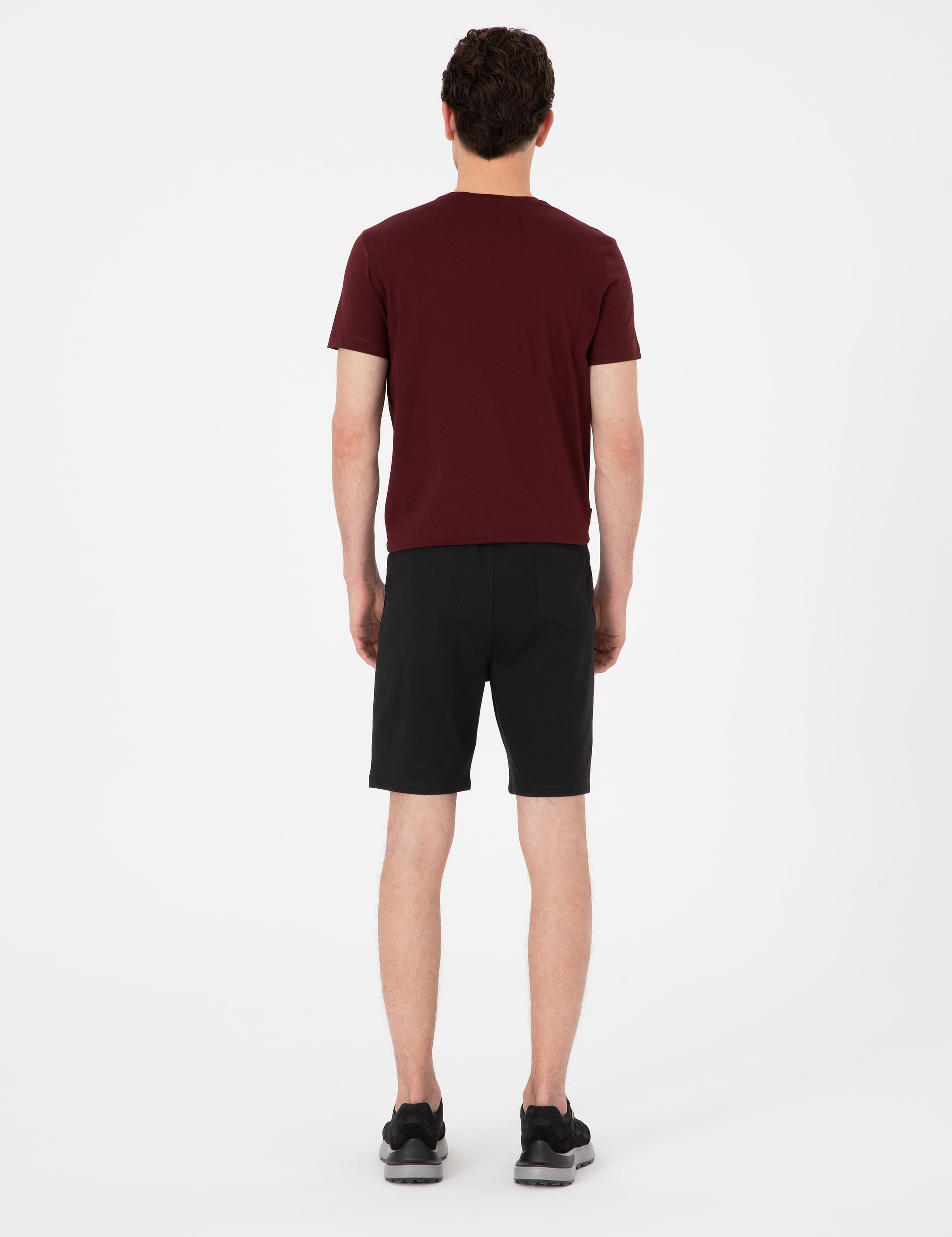 Siyah Regular Fit Örme Şort