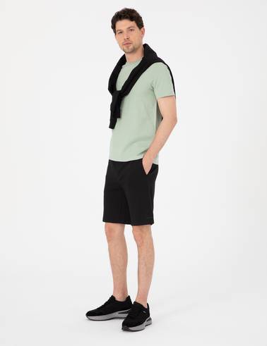 Siyah Comfort Fit Örme Şort