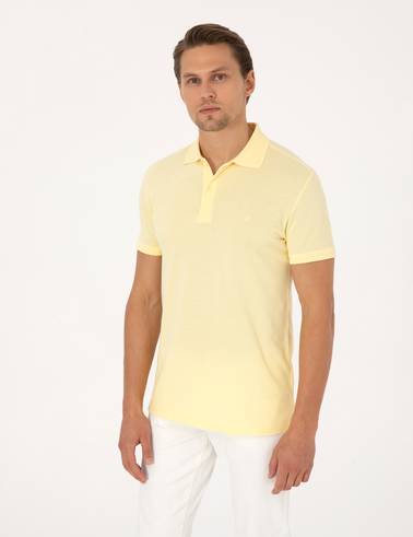 Açık Sarı Slim Fit %100 Pamuk Kıvrılmaz Düğmeli Polo Yaka Basic Tişört