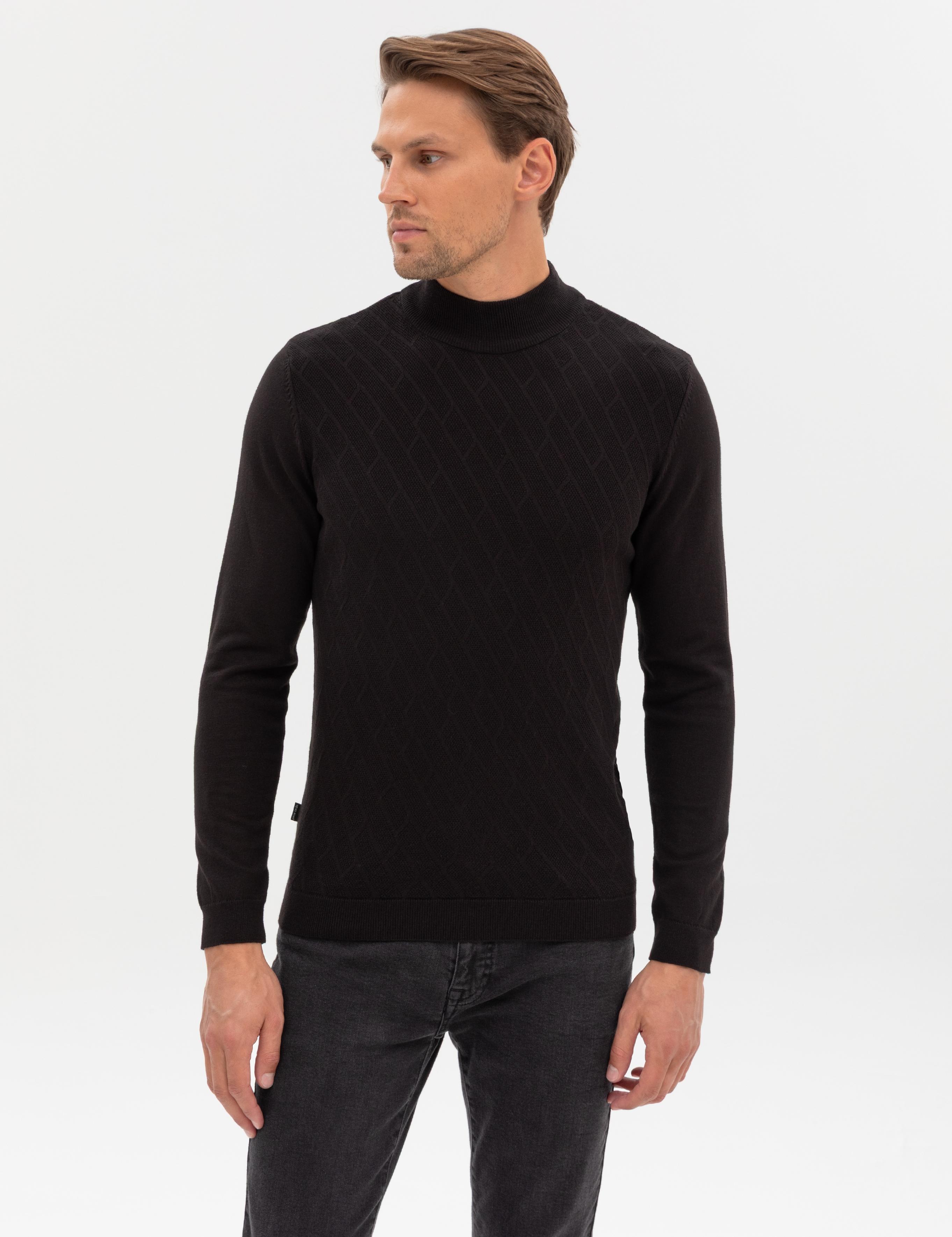 Siyah Slim Fit Yarım Balıkçı Yaka Triko Kazak