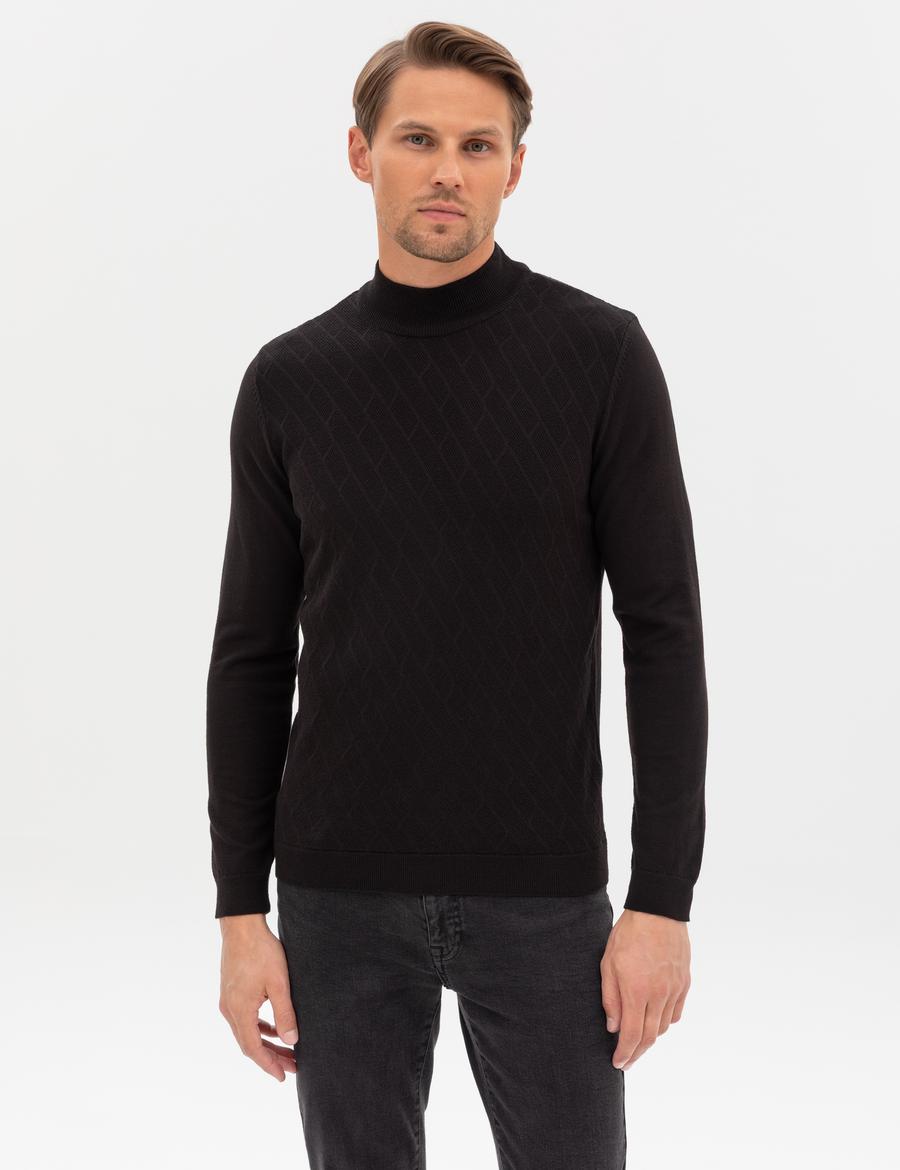 Siyah Slim Fit Yarım Balıkçı Yaka Triko Kazak