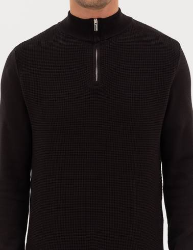 Siyah Slim Fit Dik Yaka Fermuarlı Triko Kazak