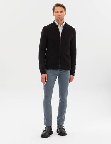 Siyah Slim Fit Fermuarlı Triko Hırka