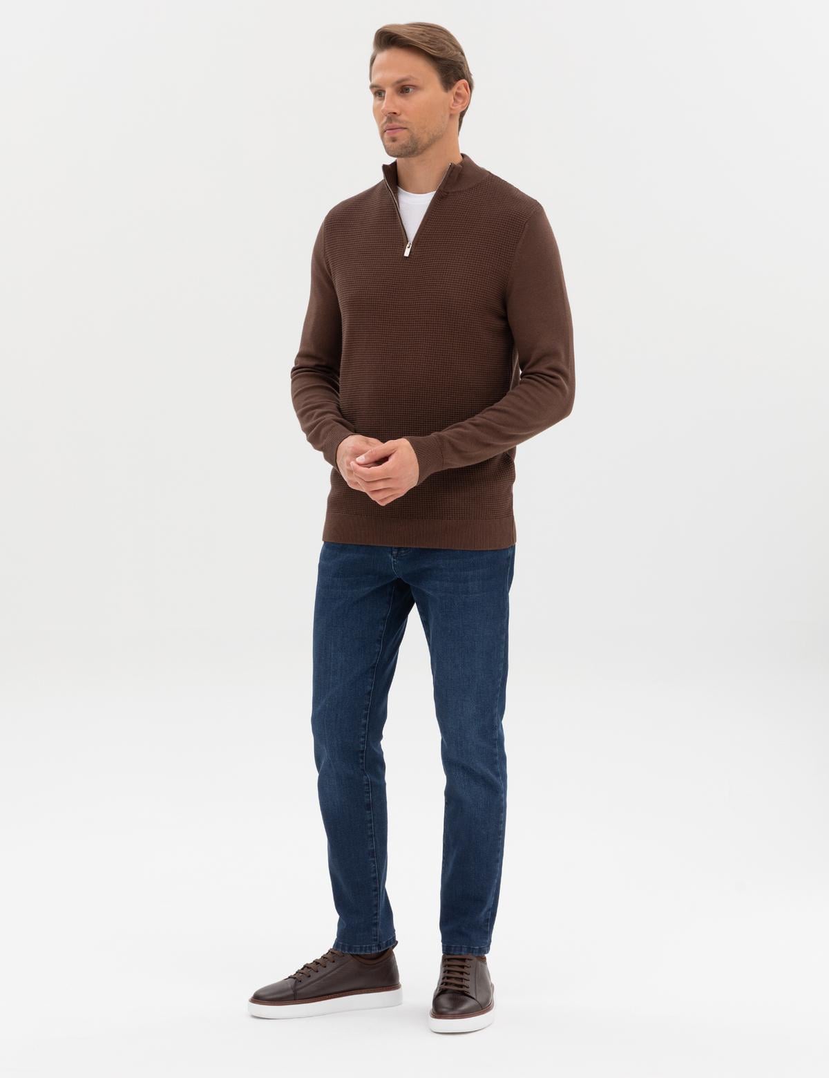 Kahverengi Slim Fit Dik Yaka Fermuarlı Triko Kazak - 50317397016