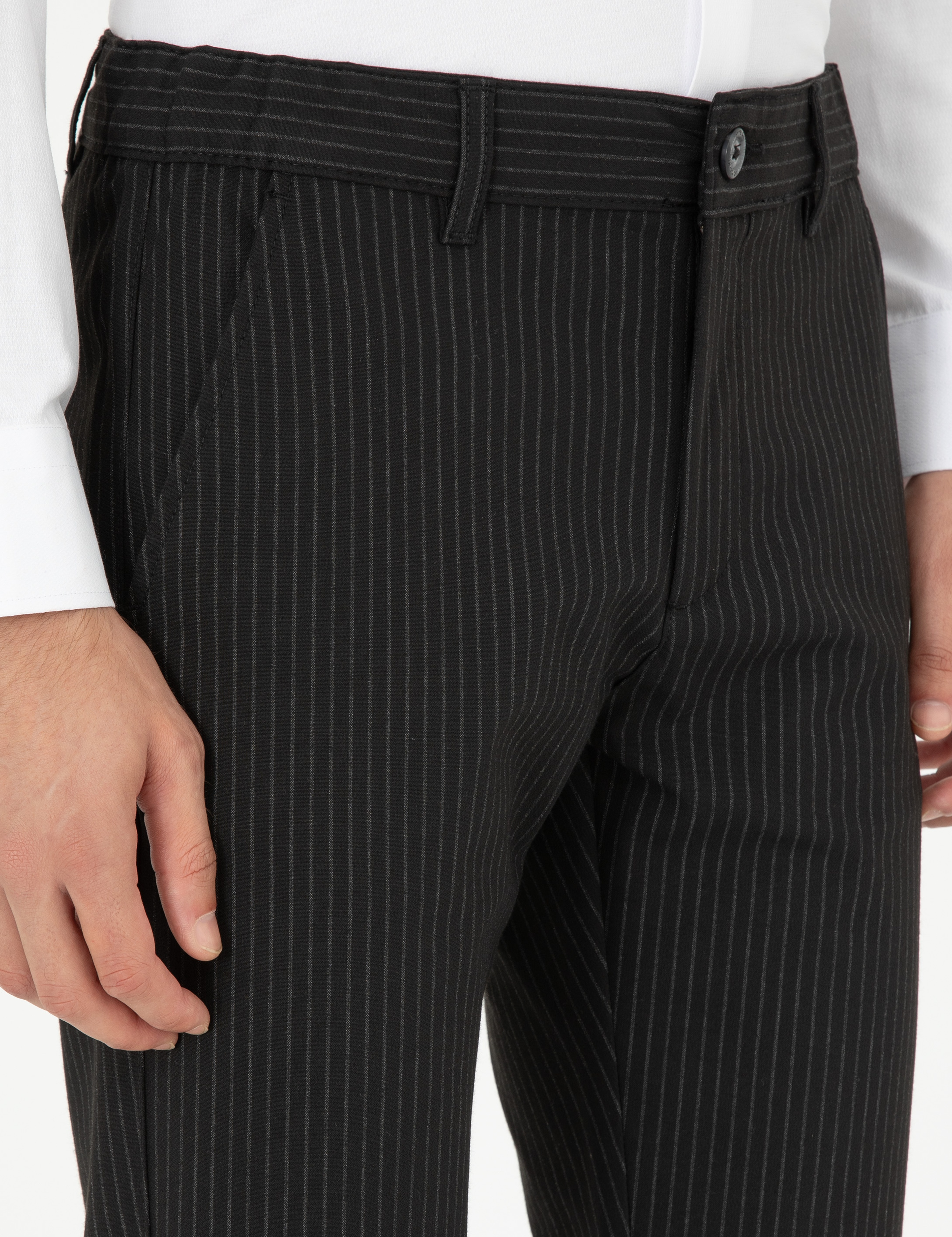 Siyah Slim Fit Çizgili Kanvas Pantolon - Image 5