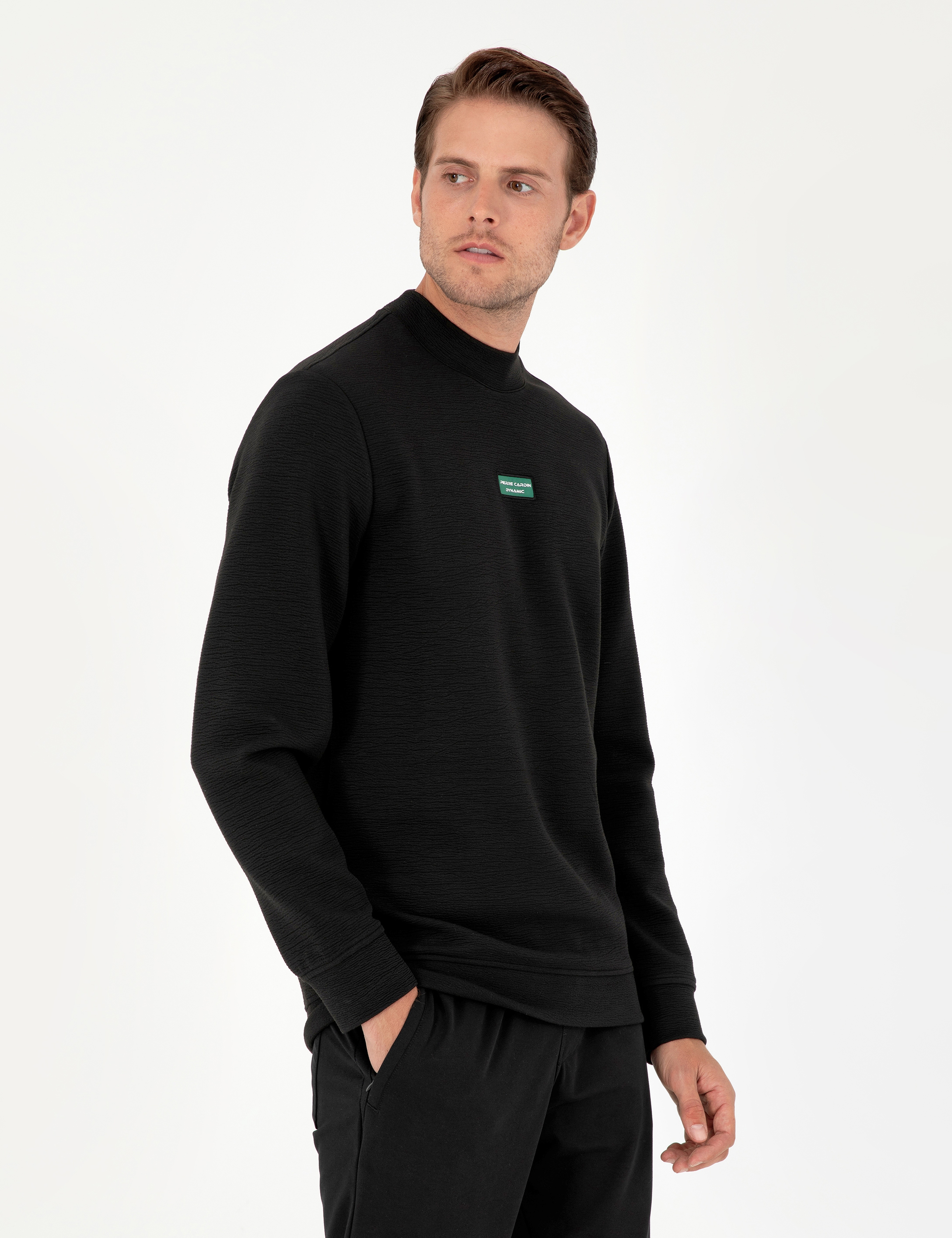 Siyah Regular Fit Sweatshirt - Image 1
