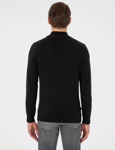 Siyah Slim Fit Yarım Balıkçı Yaka Triko Kazak