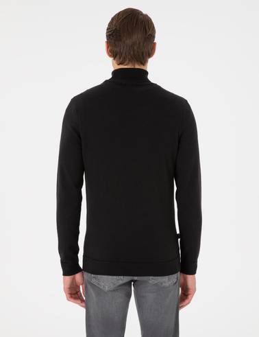 Siyah Slim Fit  Balıkçı Yaka Triko Kazak