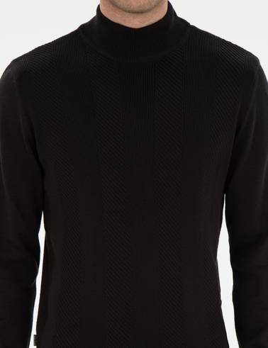 Siyah Slim Fit Yarım Balıkçı Triko Kazak