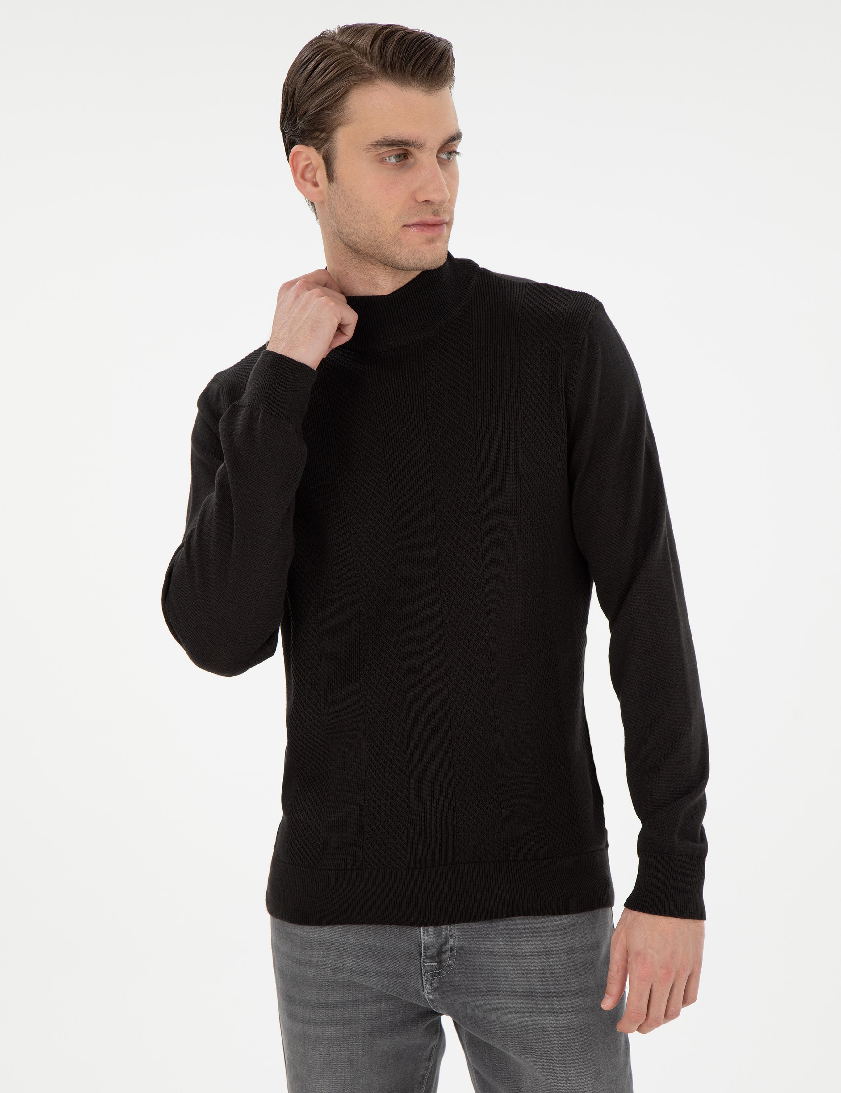 Siyah Slim Fit Yarım Balıkçı Triko Kazak