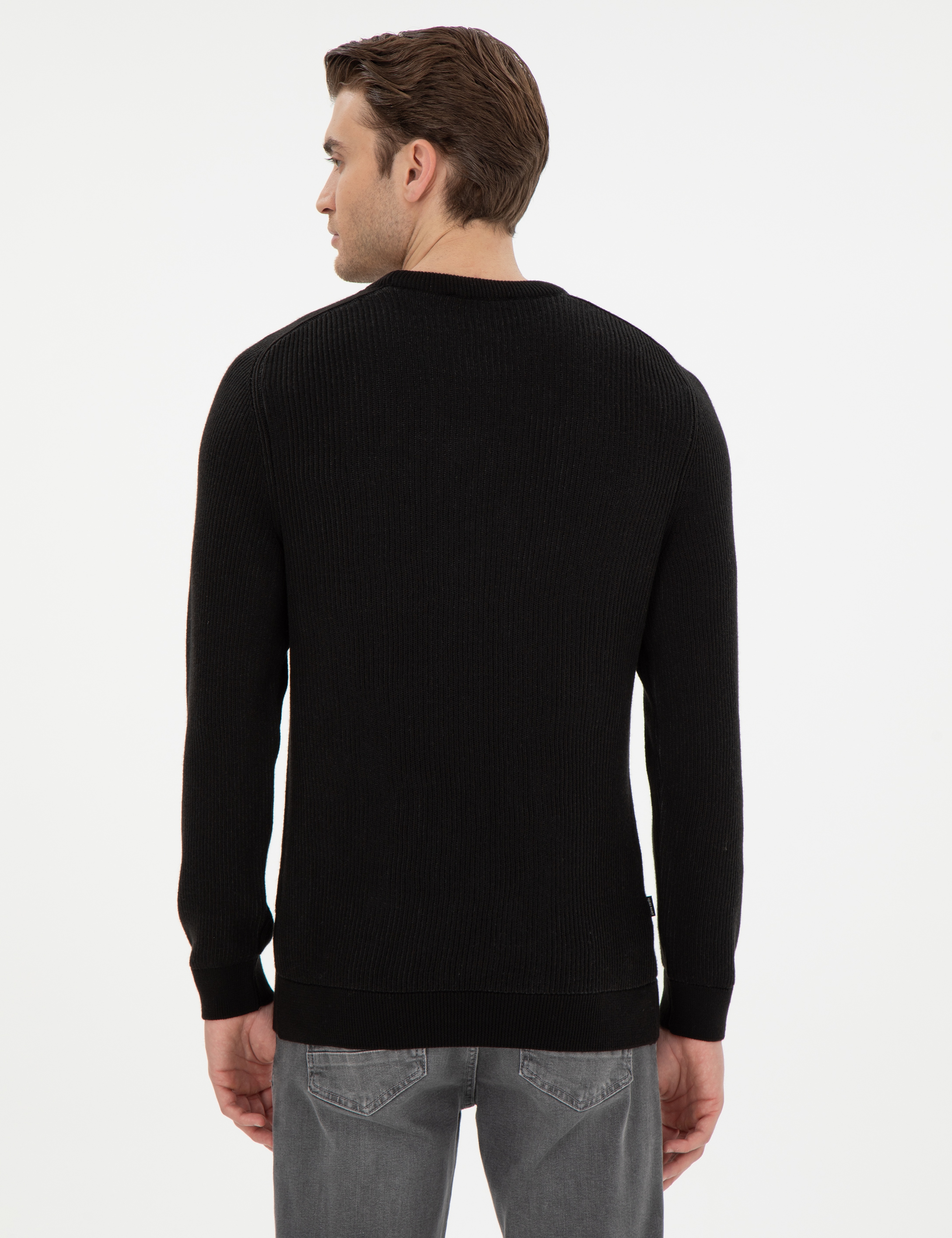 Siyah Slim Fit Bisiklet Yaka Triko Kazak
