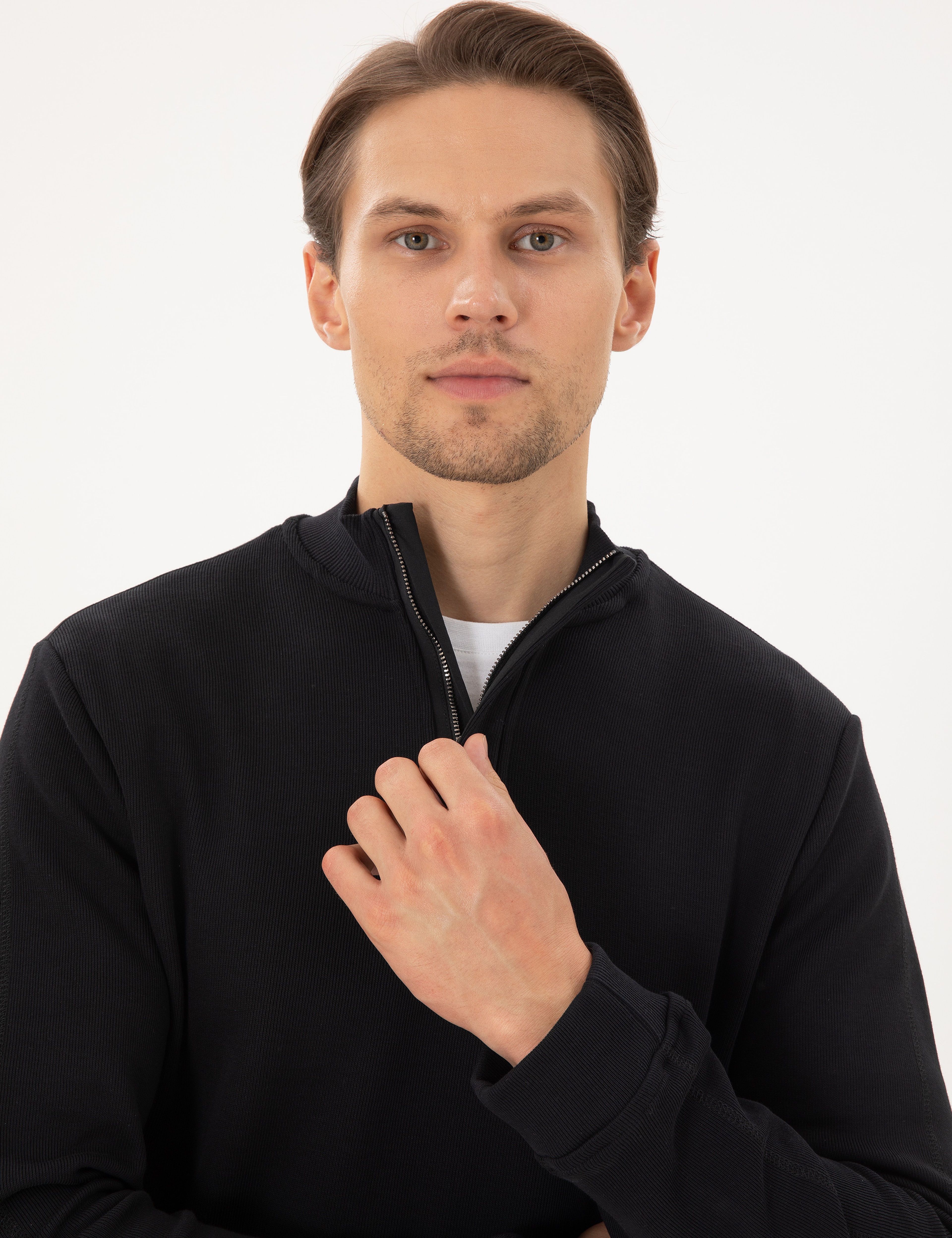 Siyah Regular Fit Sweatshirt - Image 2