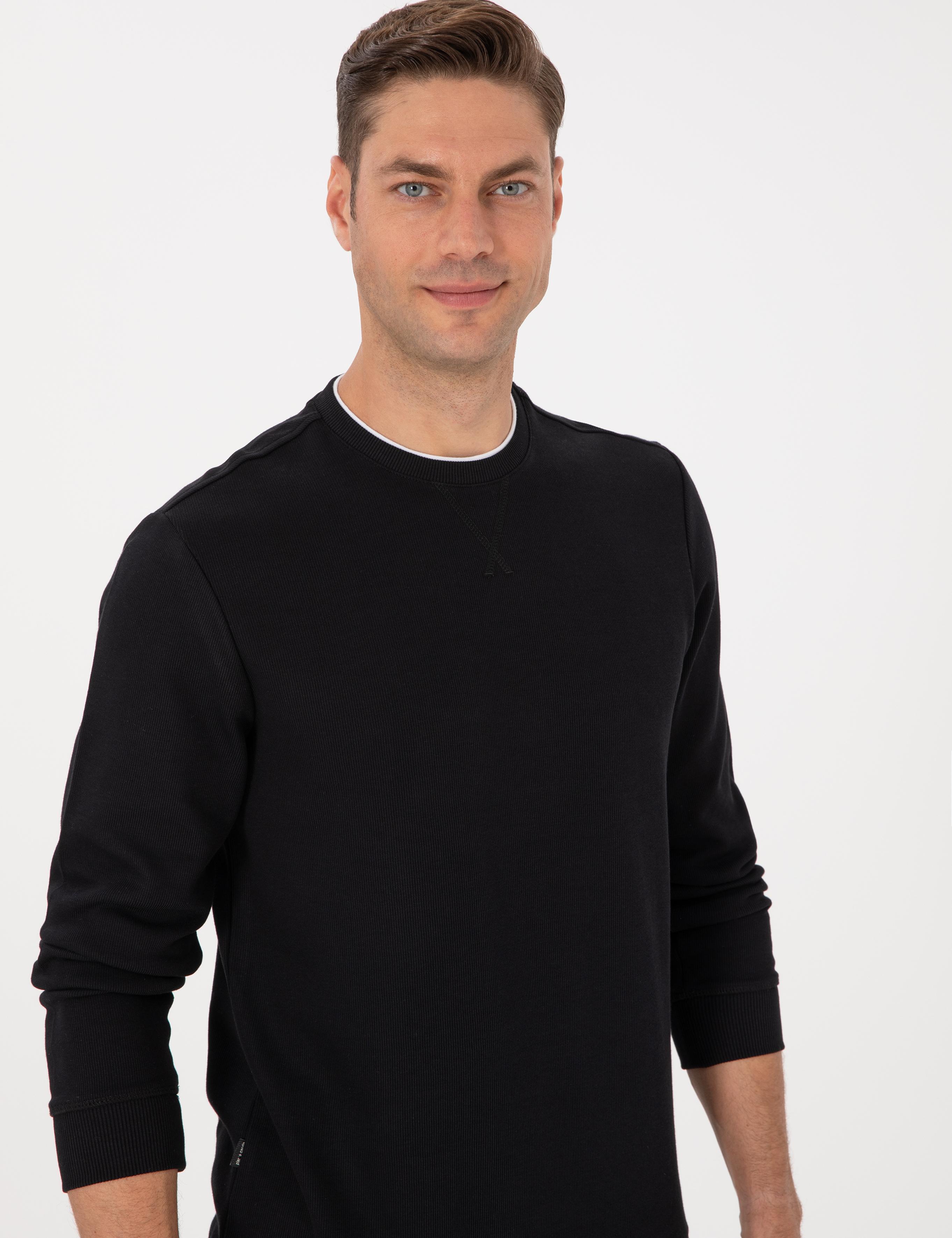 Siyah Regular Fit Sweatshirt