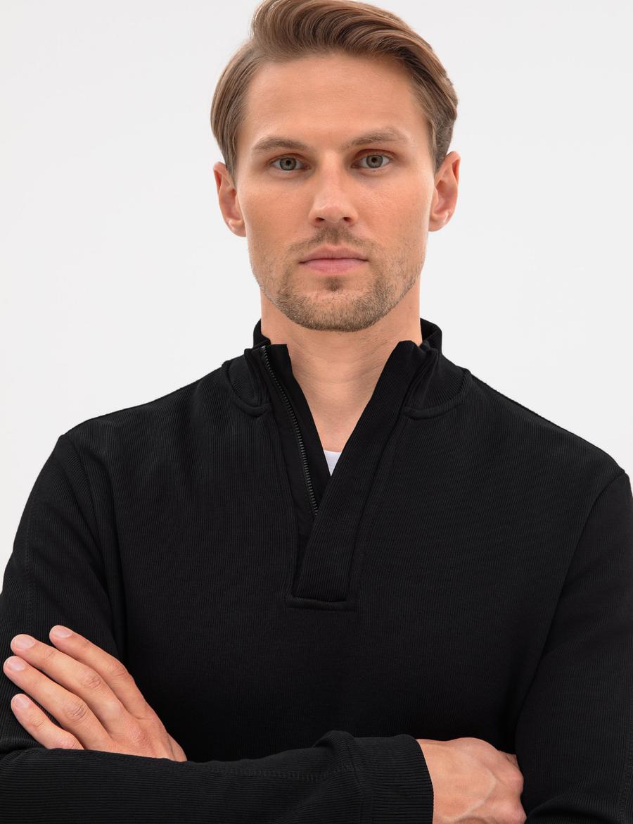 Siyah Regular Fit Sweatshirt