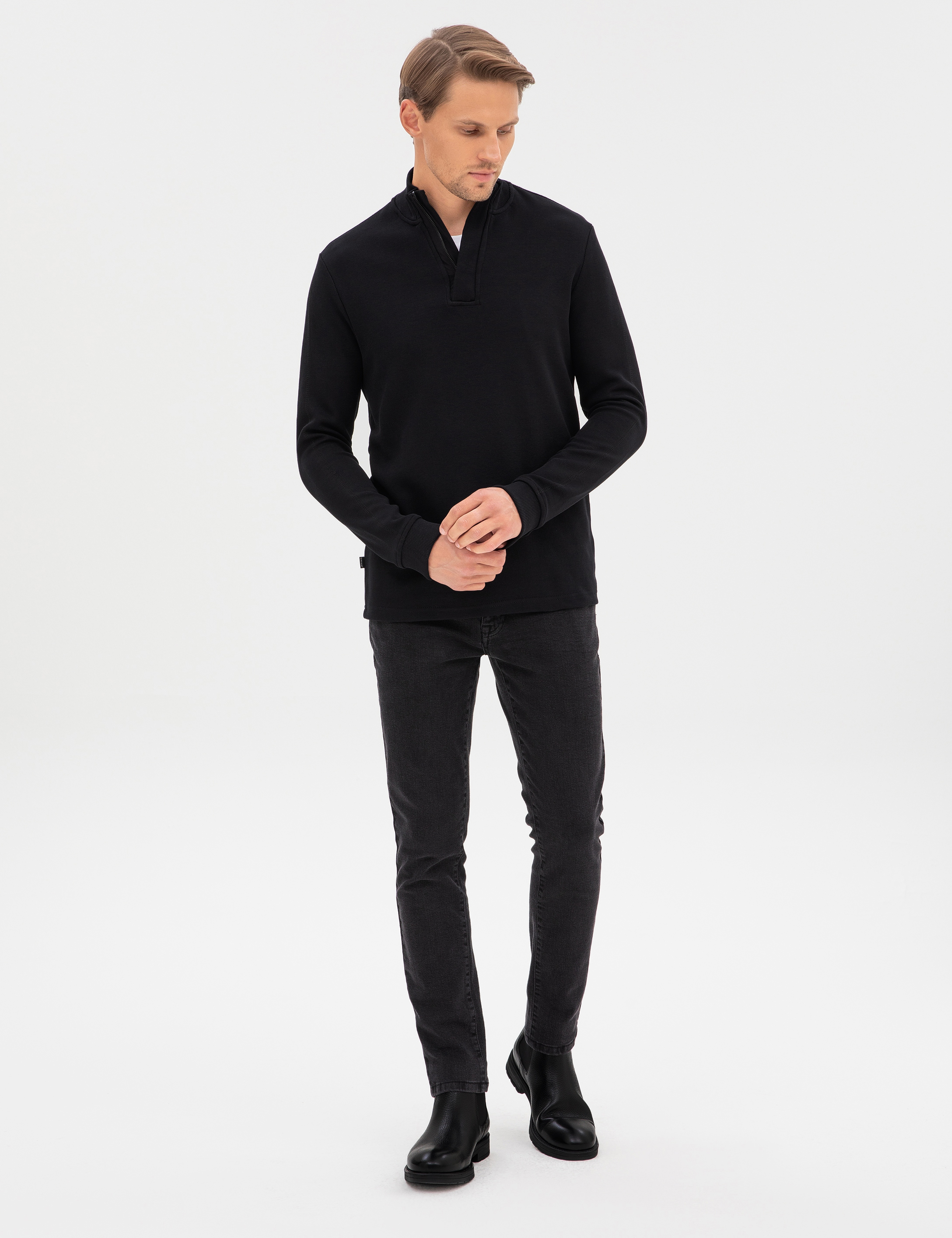 Siyah Regular Fit Sweatshirt - Image 4