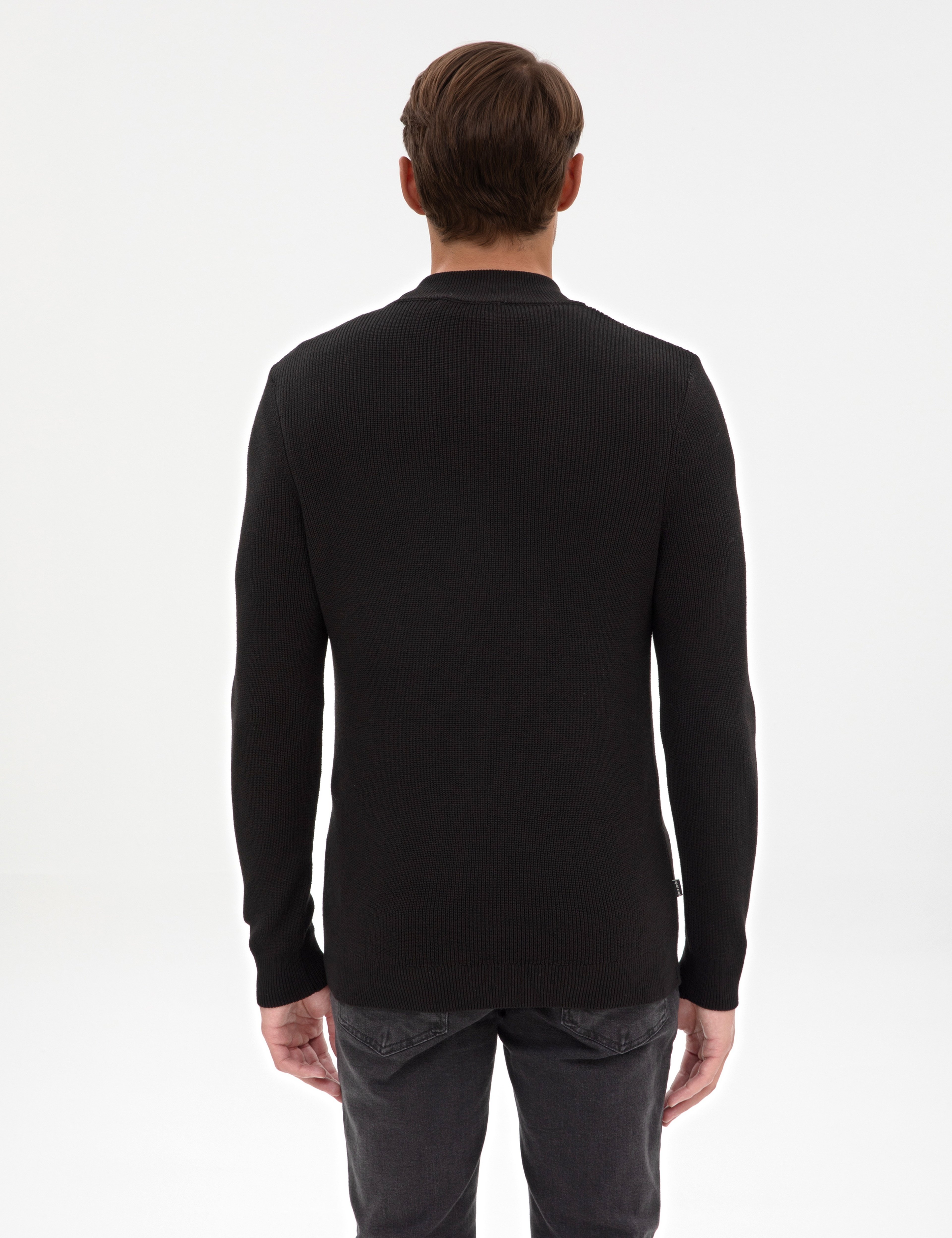 Siyah Slim Fit Dik Yaka Fermuarlı Triko Kazak