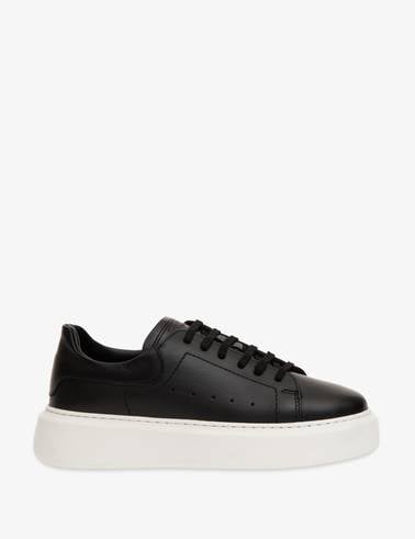 Siyah Deri Sneaker