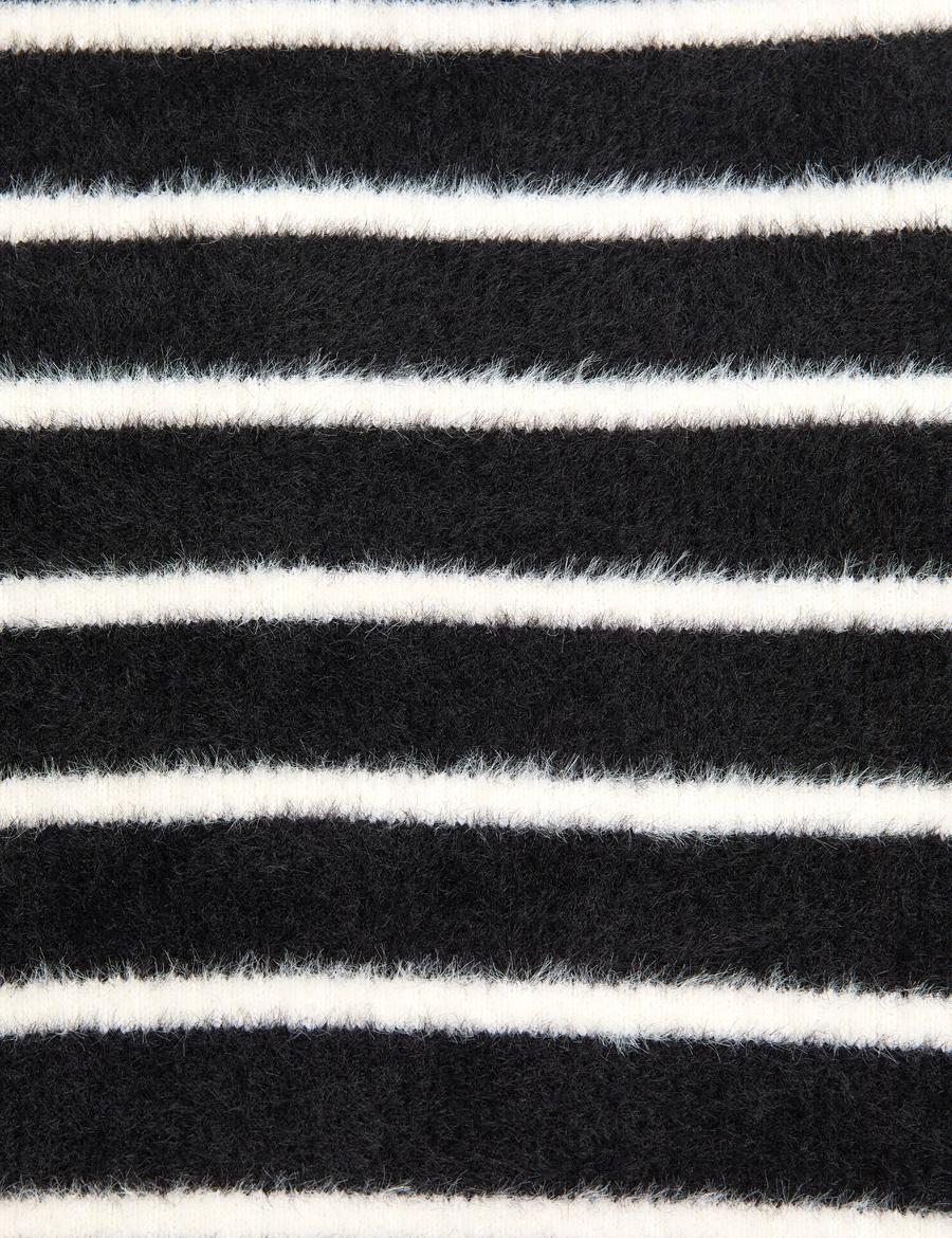 Siyah Crop Top Triko Hırka