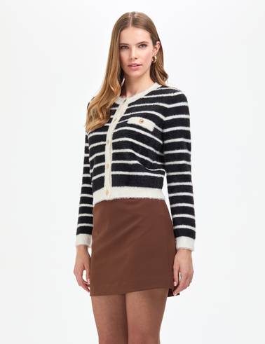 Siyah Crop Top Triko Hırka