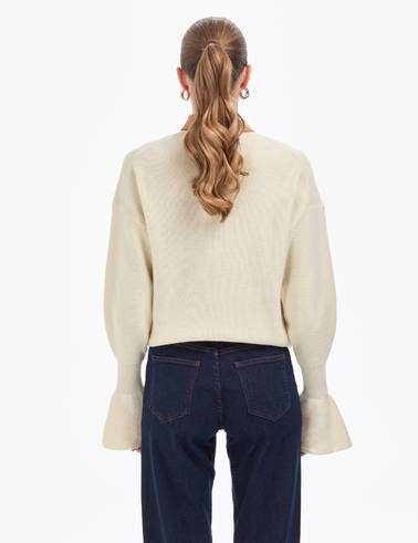 Ekru Regular Fit Yün Kazak