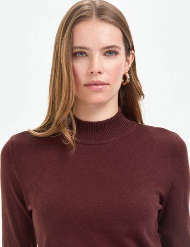 Kahverengi Slim Fit Yarım Balıkçı Yaka Basic Kazak