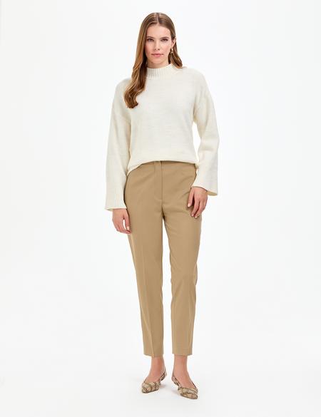 Ekru Comfort Fit Yarım Balıkçı Kazak - 50310958022