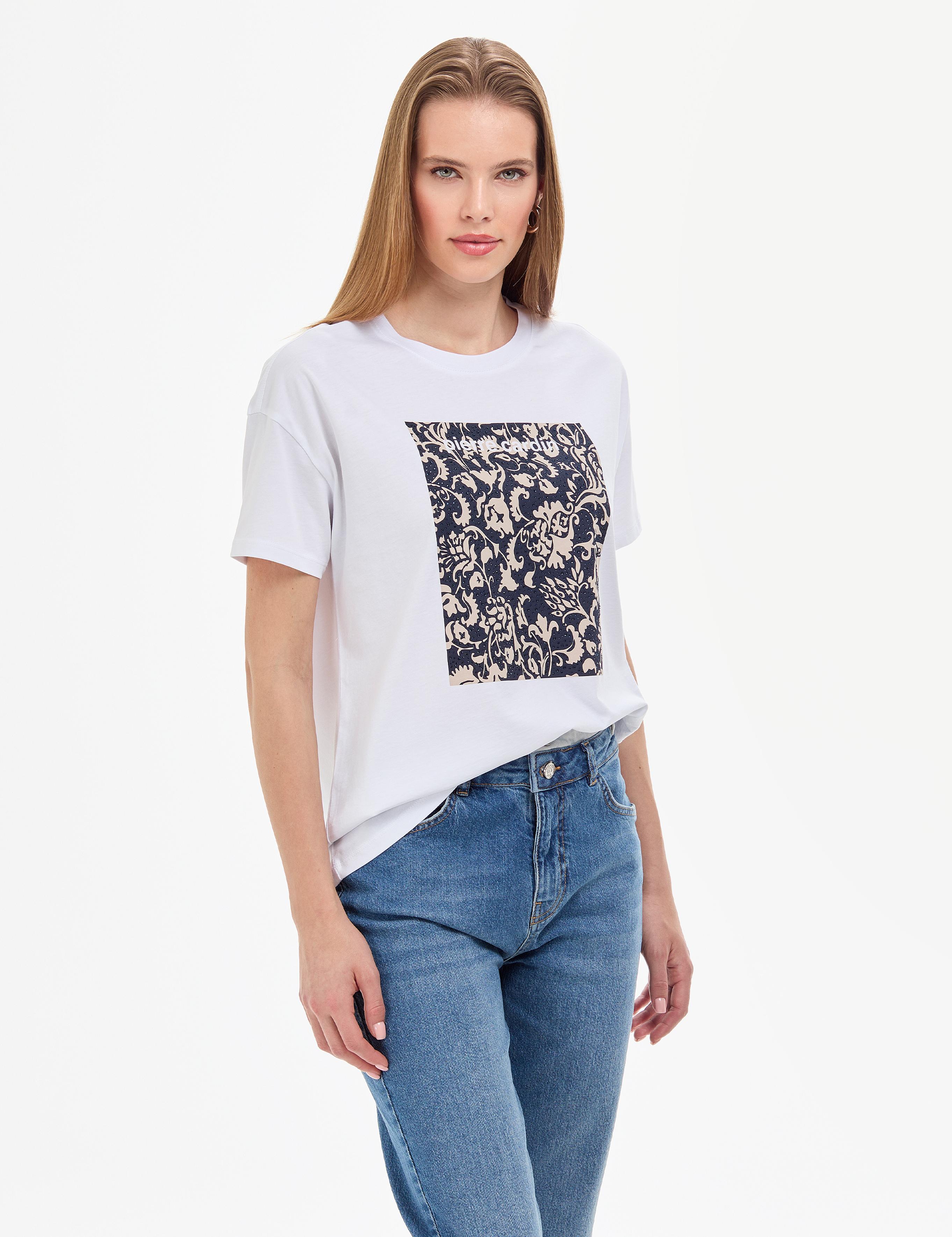 Beyaz Oversize Tişört