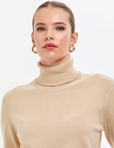 Bej Comfort Fit Tam Balıkçı Yaka Basic Kazak