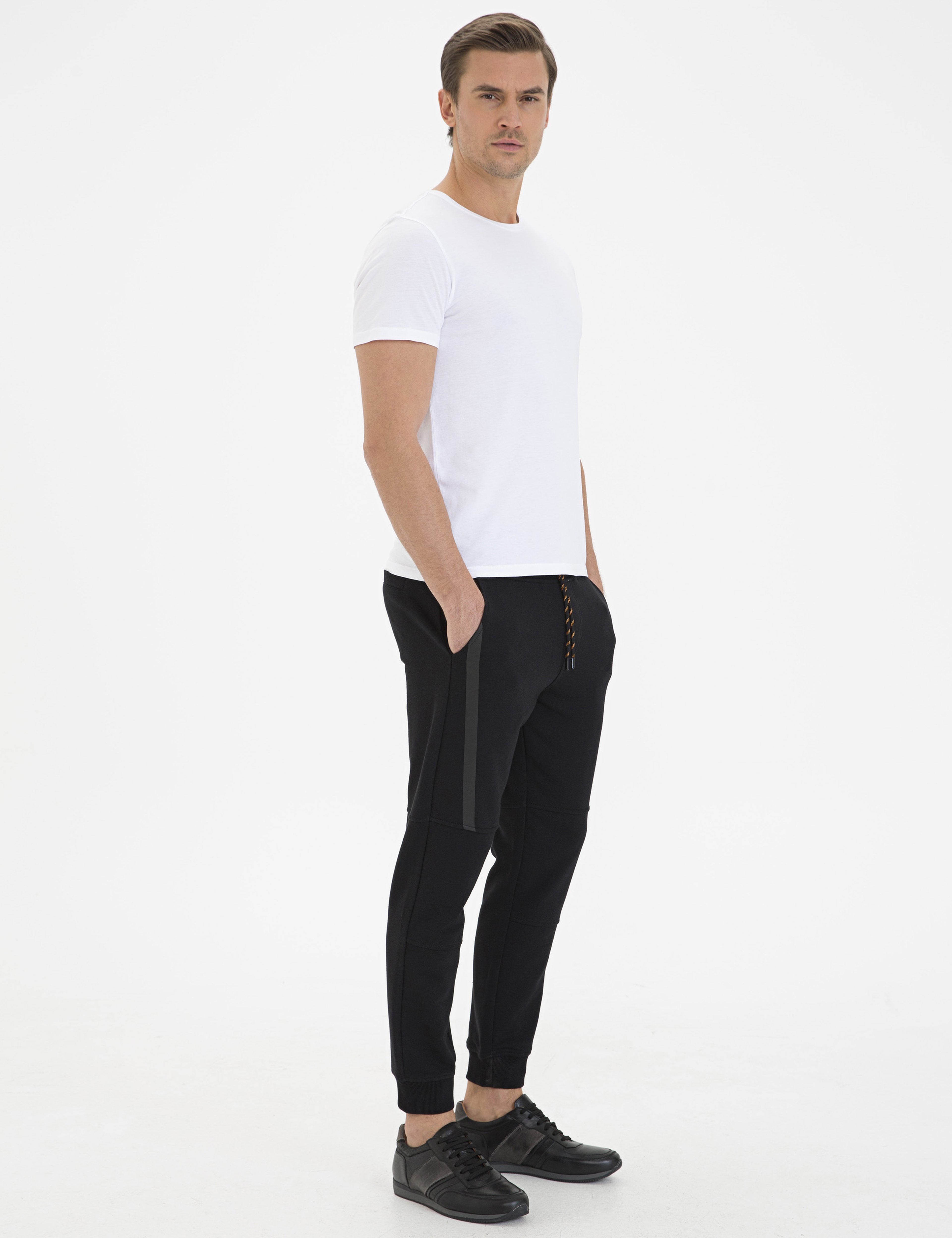 Siyah Ex. Slim Fit Paça Lastikli Eşofman Altı