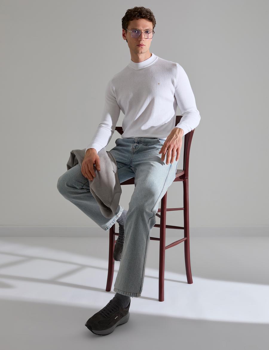 Ekru Slim Fit Çeyrek Yaka Basic Triko Kazak