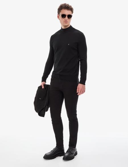 Siyah Slim Fit Yarım Balıkçı Yaka Basic Triko Kazak - 50314176018