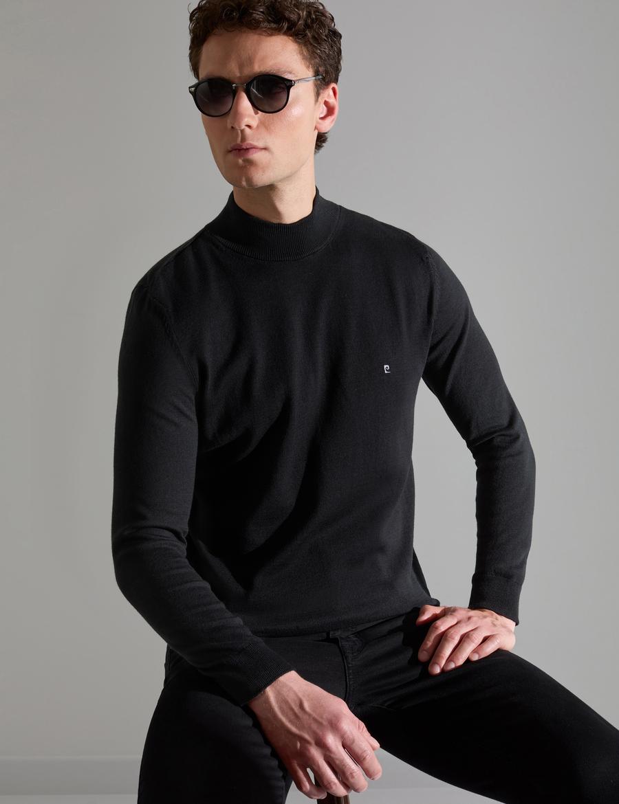 Siyah Slim Fit Yarım Balıkçı Yaka Basic Triko Kazak