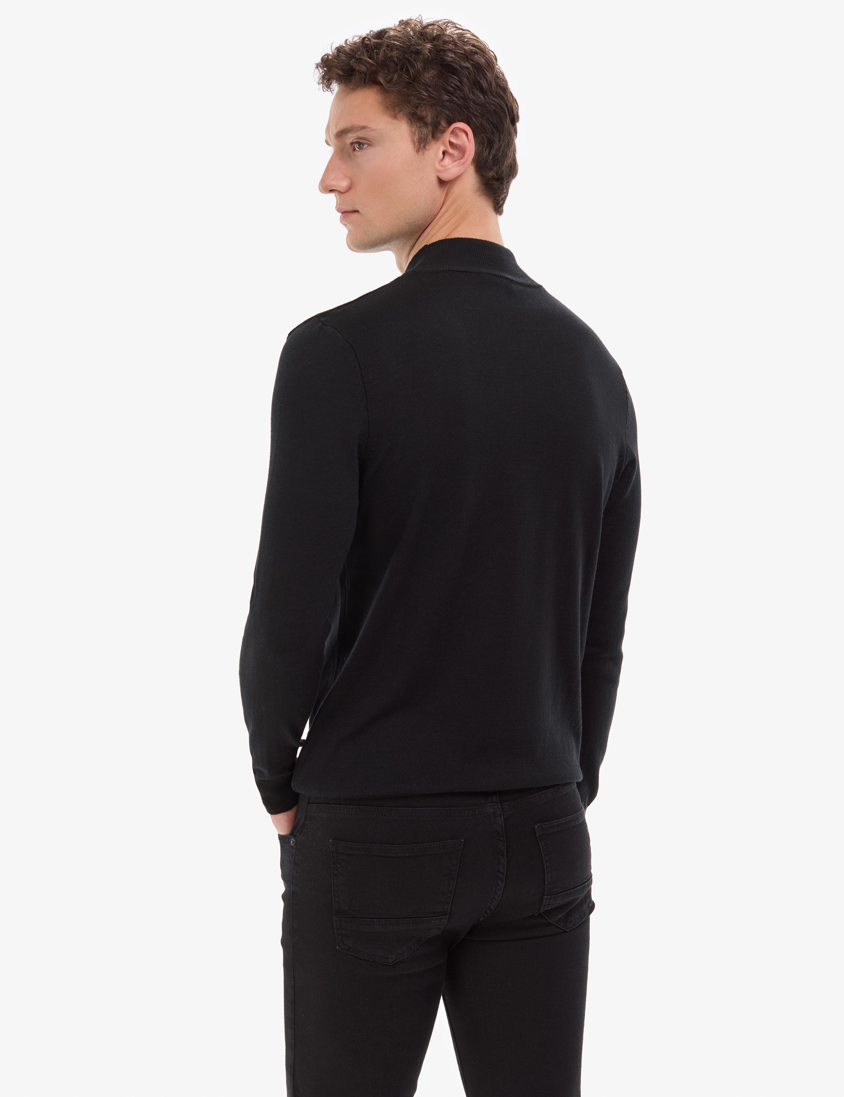 Siyah Slim Fit Yarım Balıkçı Yaka Basic Triko Kazak