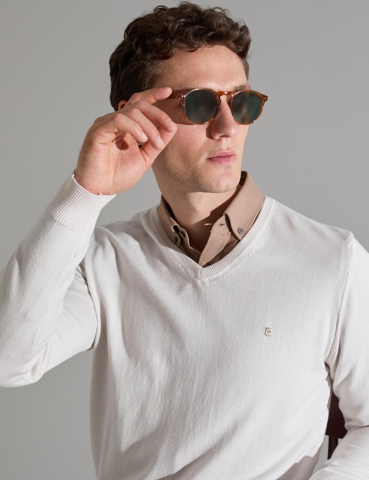 Taş Slim Fit V Yaka Basic Triko Kazak