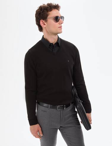Siyah Slim Fit V Yaka Basic Triko Kazak