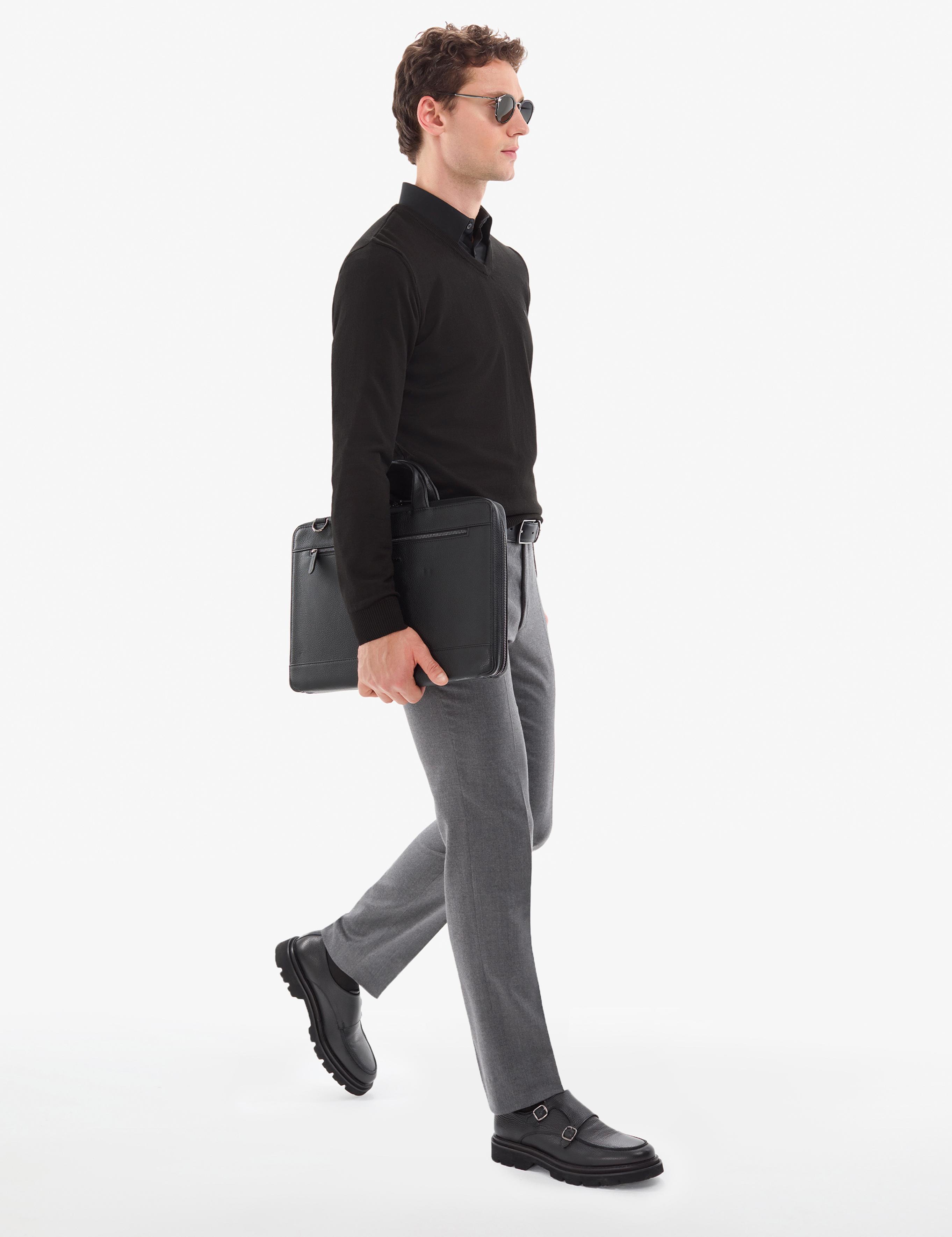 Siyah Slim Fit V Yaka Basic Triko Kazak