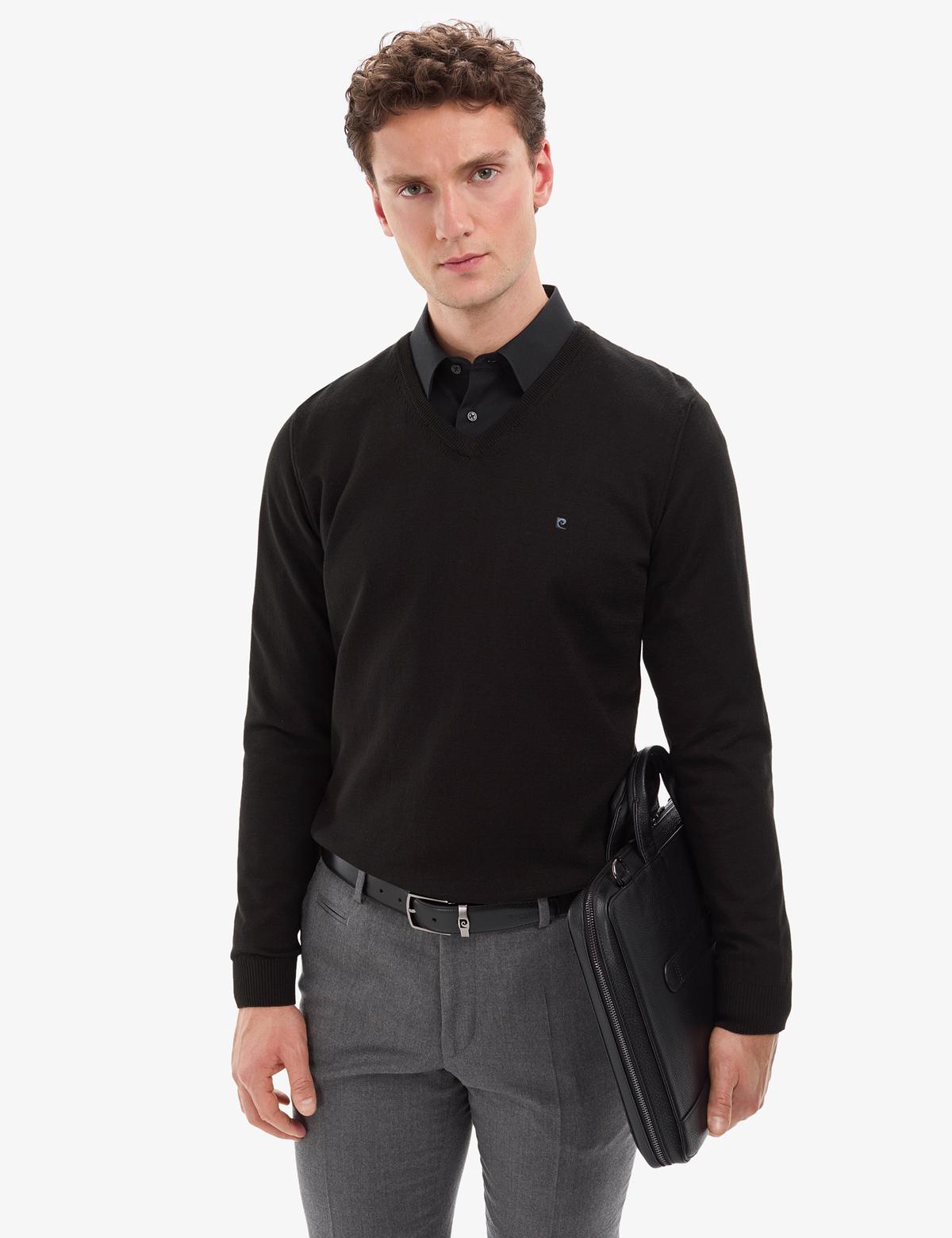 Siyah Slim Fit V Yaka Basic Triko Kazak - 50314190009