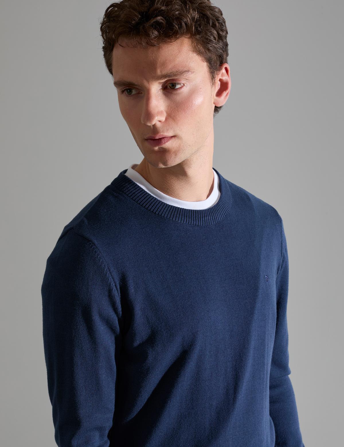 Açık Lacivert Slim Fit Bisiklet Yaka Basic Triko Kazak