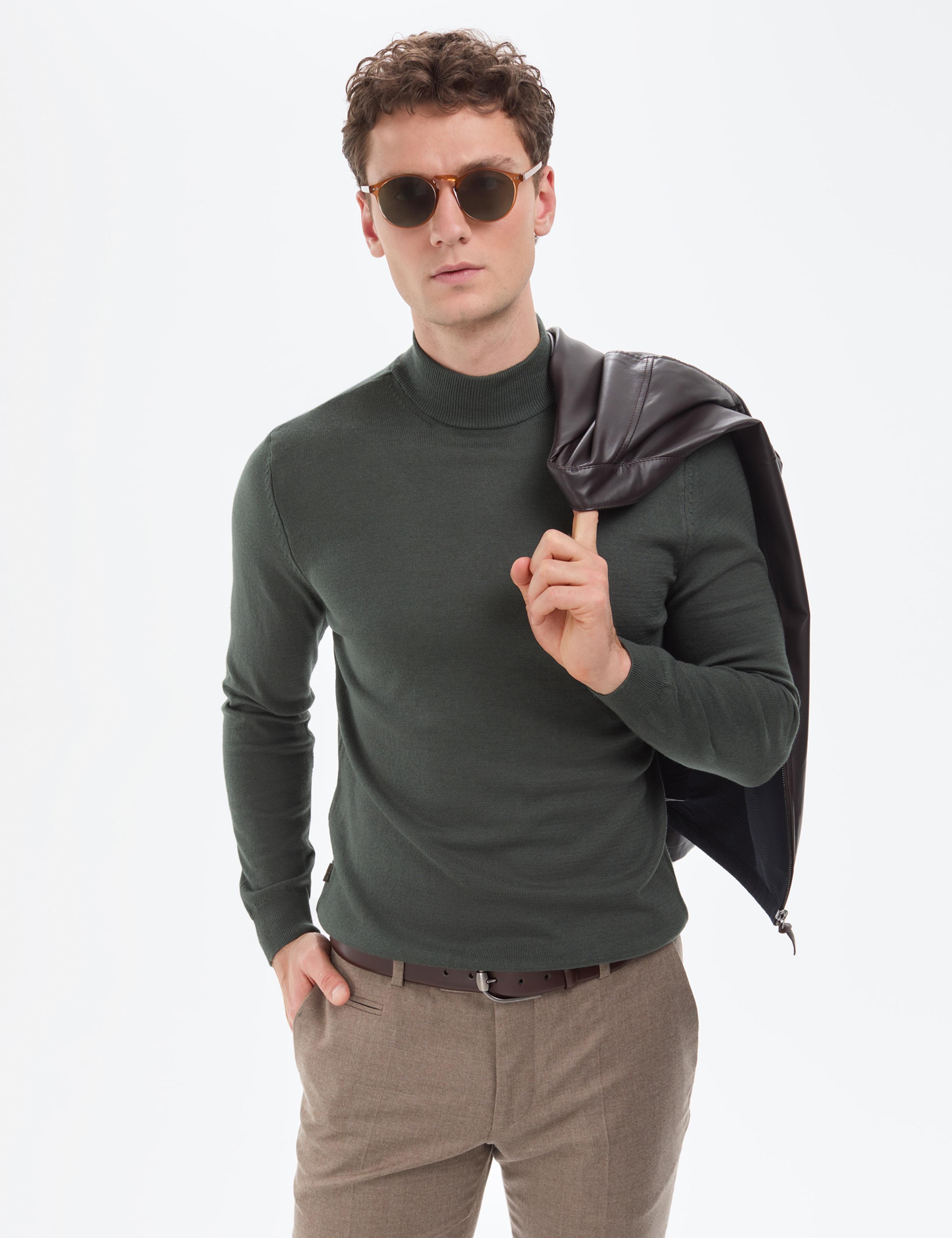 Koyu Haki Slim Fit Yarım Balıkçı Yaka Basic Triko Kazak