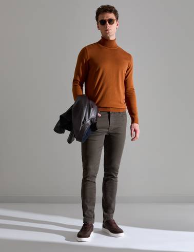 Kahverengi Slim Fit Balıkçı Yaka Basic Triko Kazak