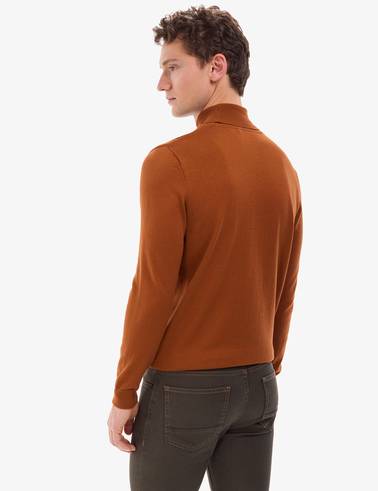 Kahverengi Slim Fit Balıkçı Yaka Basic Triko Kazak
