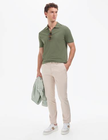 Haki Regular Fit %100 Pamuk Kıvrılmaz Düğmeli Polo Yaka Basic Tişört